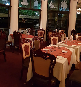 The Tandoori Place